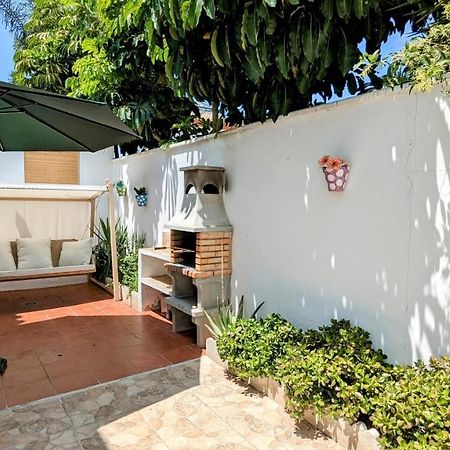 Conil, Playa Patio Andaluz Apartment Конил-де-ла-Фронтера Екстериор снимка