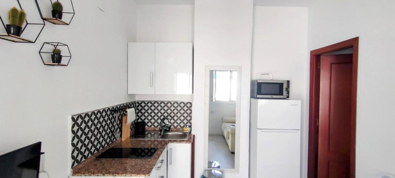 Conil, Playa Patio Andaluz Apartment Конил-де-ла-Фронтера Екстериор снимка